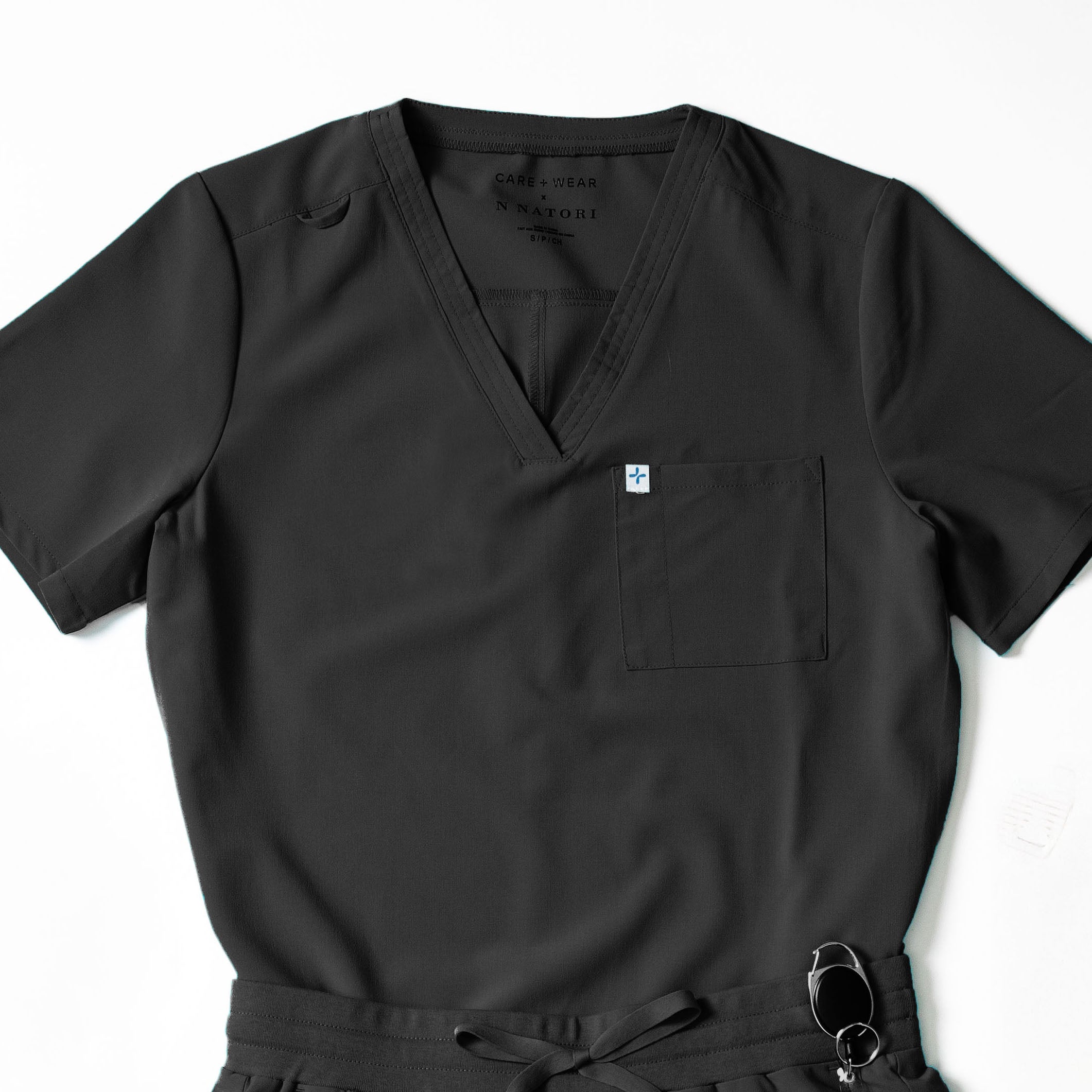 Womens 3-Pocket V-Neck Scrub Top