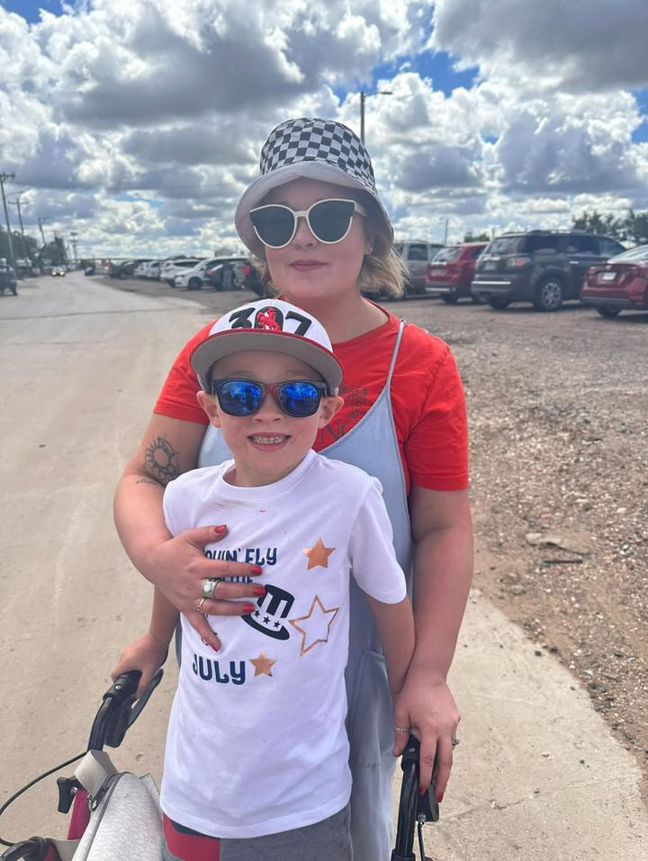 Navigating Summer with Multiple Chronic Illnesses: Nicole's Story