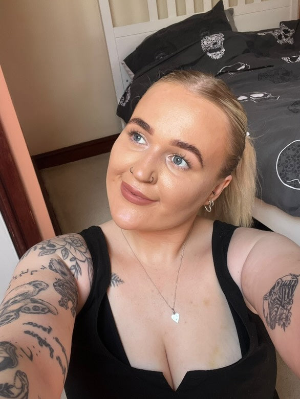 Navigating Chronic Illness with Courage – Caitlin's Story