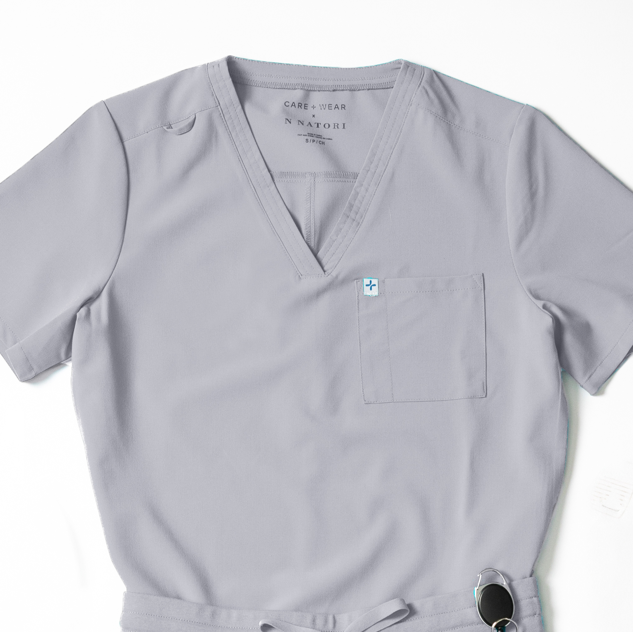 Womens 3-Pocket V-Neck Scrub Top