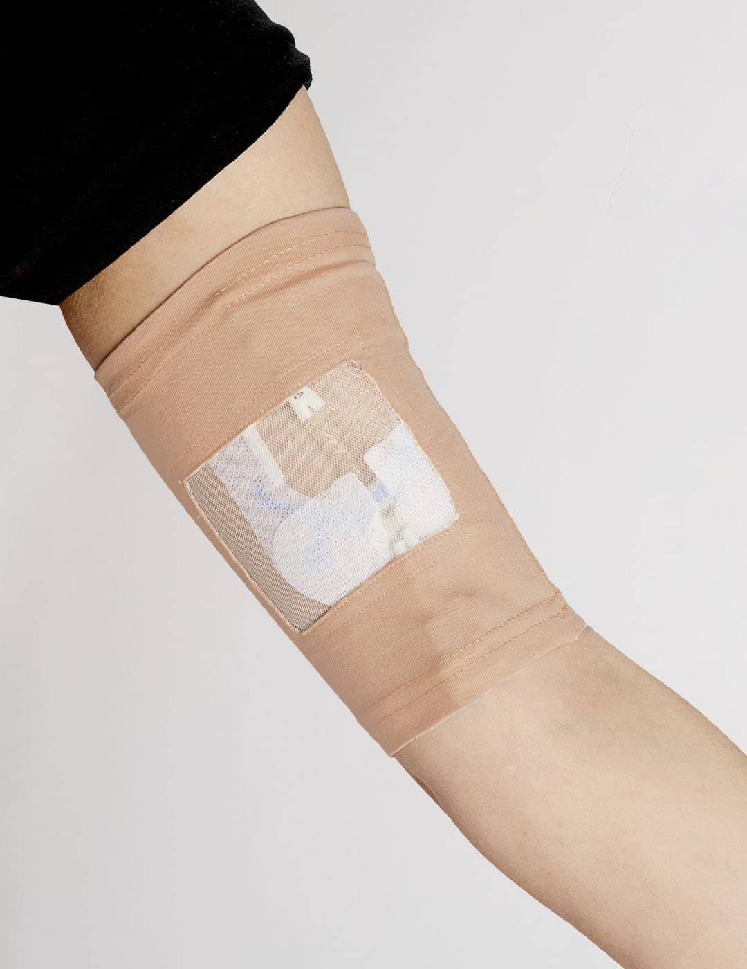 Women&#39;s PICC line cover in camel, featuring a neutral tone and a comfortable fit