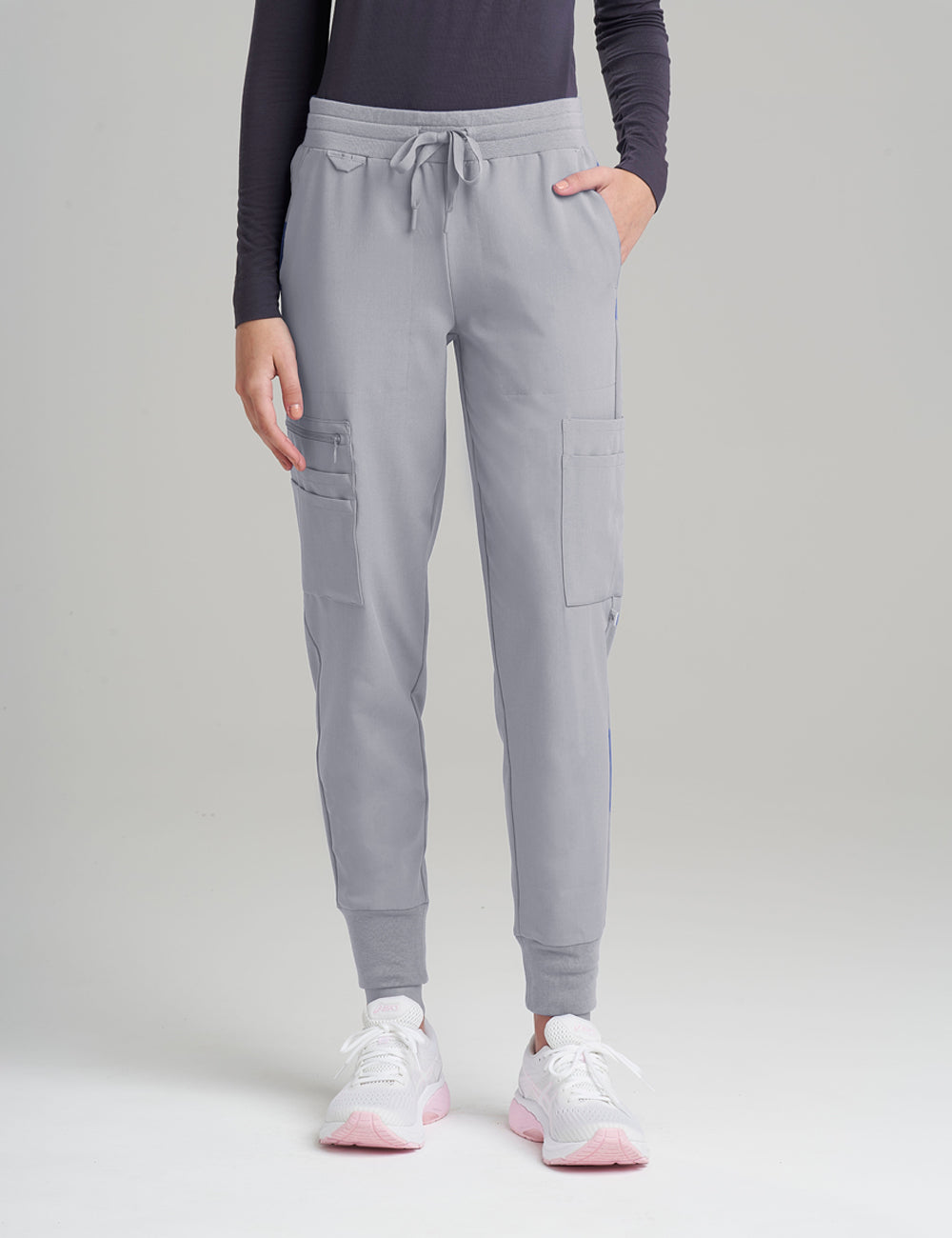 Stylish ceil women&#39;s jogger pants with 12 pockets, combining sleek style with practicality.