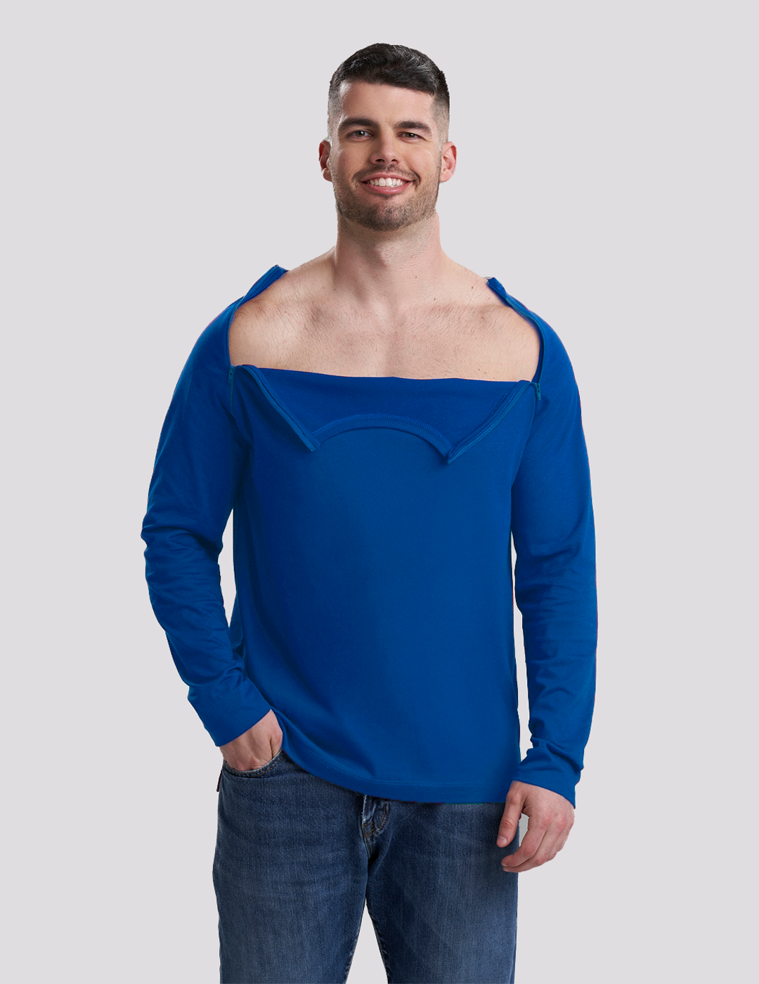 Men&#39;s chest port access shirt in gray, designed for comfort and professional appearance.